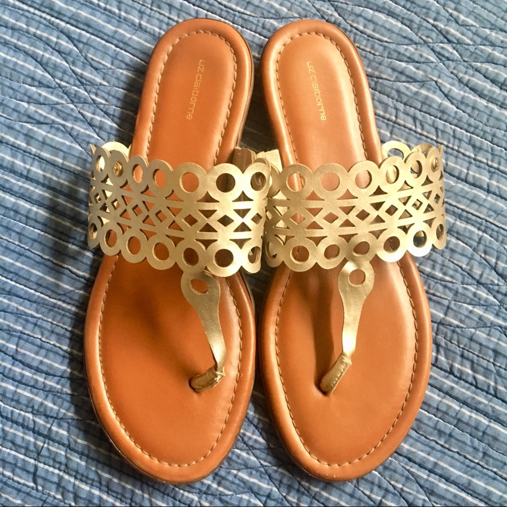 Liz Claiborne gold sandals Size 11 - Comfy!